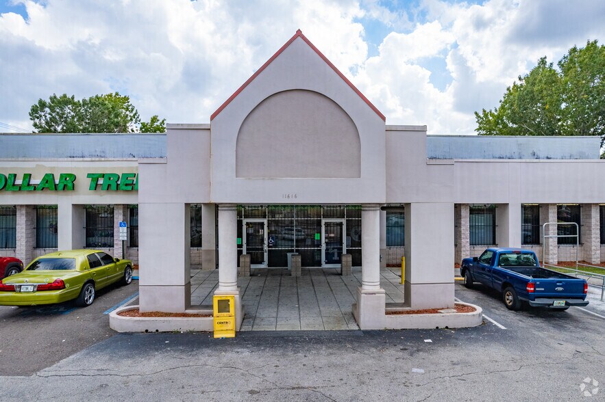 11616 N Nebraska Ave, Tampa, FL à vendre - Photo du bâtiment - Image 3 de 5