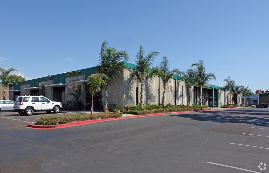 7177 Convoy Ct, San Diego, CA for lease - Building Photo - Image 2 of 36