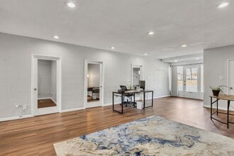 1602 8th Ave S, Nashville, TN for lease Interior Photo- Image 2 of 17