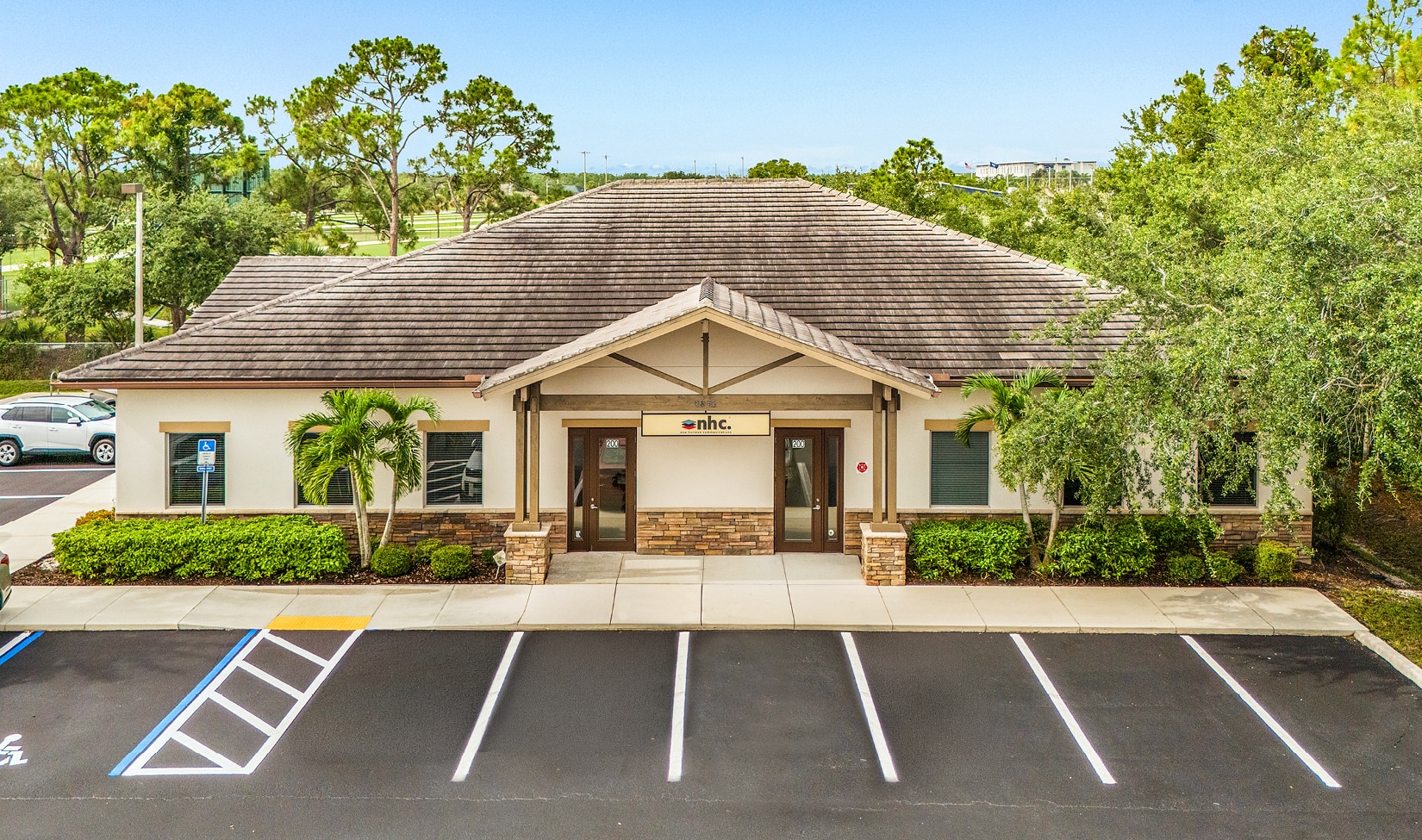 6836 International Center Blvd, Fort Myers, FL for lease Building Photo- Image 1 of 9