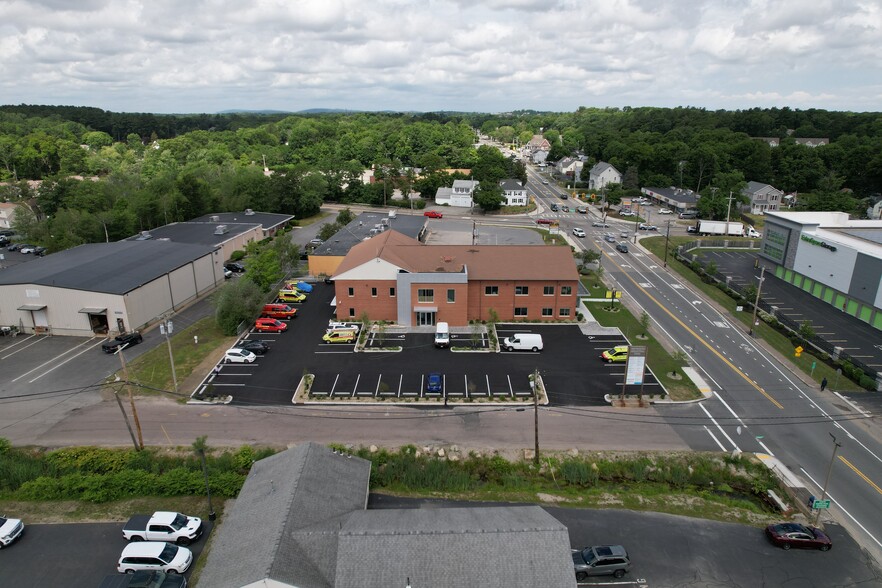 1239 Washington St, Weymouth, MA à louer - Photo du bâtiment - Image 3 de 7