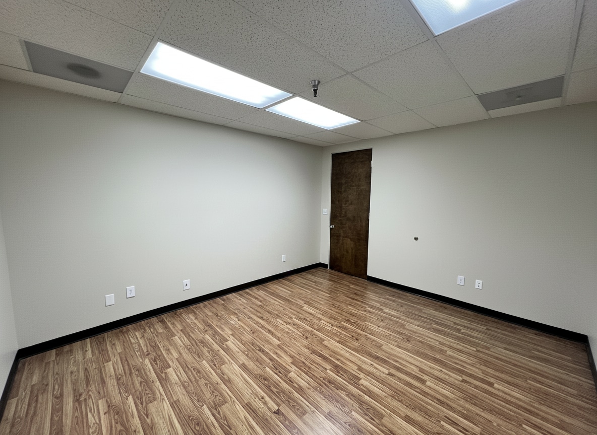 153-191 High St SE, Salem, OR for lease Interior Photo- Image 1 of 1