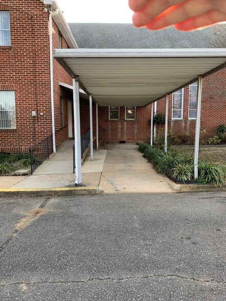 830 Church St, Kings Mountain, NC for lease - Building Photo - Image 2 of 45