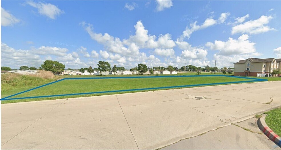 5450/5480 Dyer Ave, Marion, IA à vendre - Photo du bâtiment - Image 2 de 3