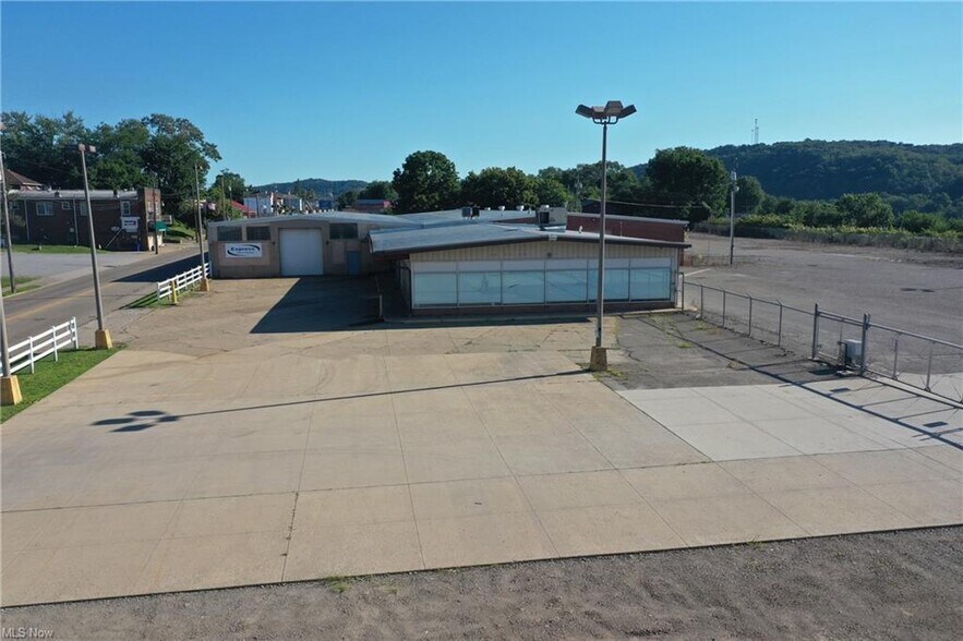 1515 Franklin Ave, Toronto, OH à louer - Photo du bâtiment - Image 3 de 28