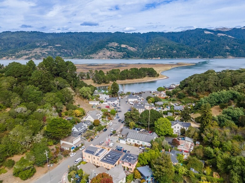 16-22 Brighton Avenue, Bolinas, CA à vendre - Aérien - Image 3 de 6
