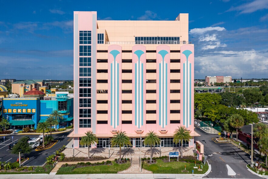 8050 International Dr, Orlando, FL à louer - Photo du bâtiment - Image 3 de 8