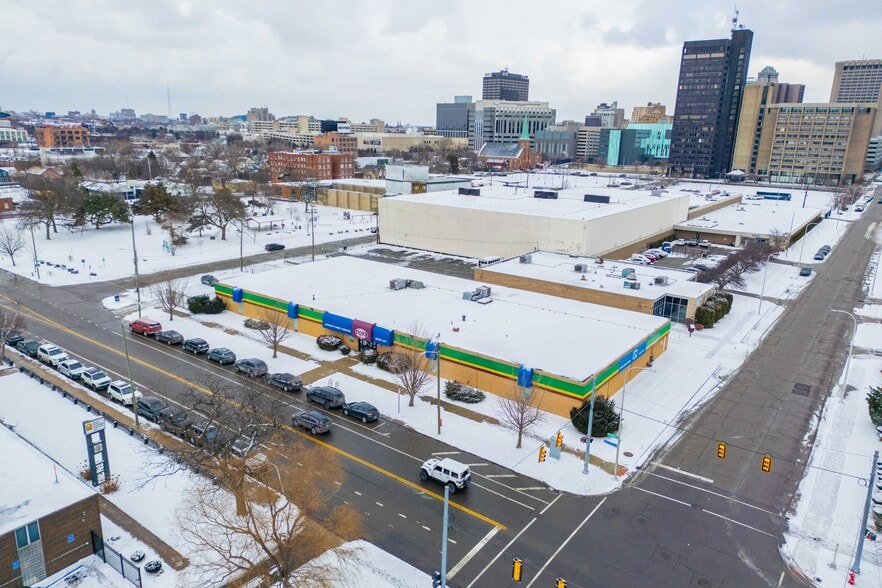 1200 Trumbull St, Detroit, MI for sale - Building Photo - Image 3 of 7