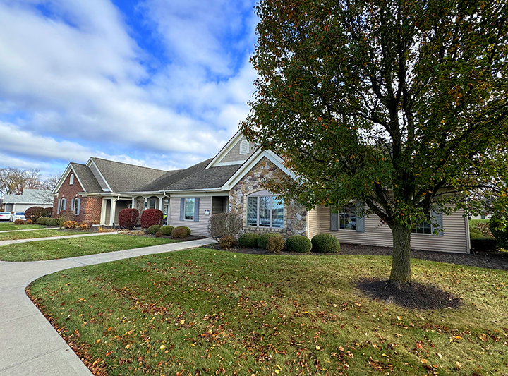 12912 Coldwater Rd, Fort Wayne, IN à louer - Photo du bâtiment - Image 3 de 11