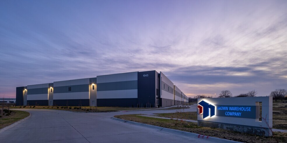 7400 SE Convenience Blvd, Ankeny, IA à louer - Photo du bâtiment - Image 3 de 18