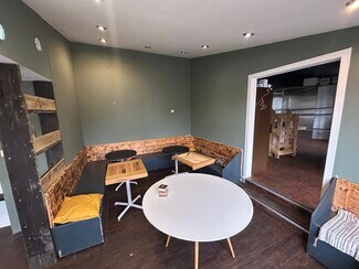 Plus de détails pour 4 Balfron Rd, Killearn - Commerce de détail à louer