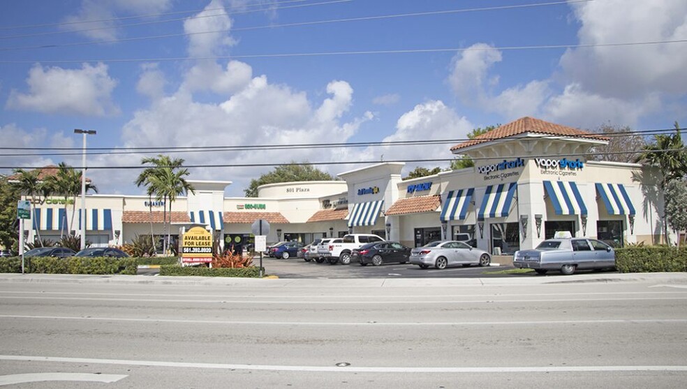 801 N Federal Hwy, Boca Raton, FL à louer - Photo du bâtiment - Image 1 de 2