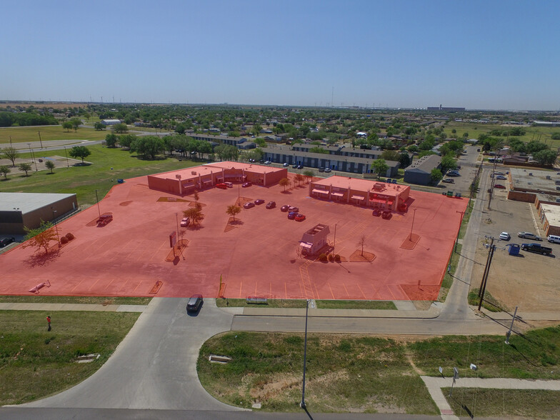 1824 Parkway Dr, Lubbock, TX à louer - Photo du b timent - Image 2 de 17