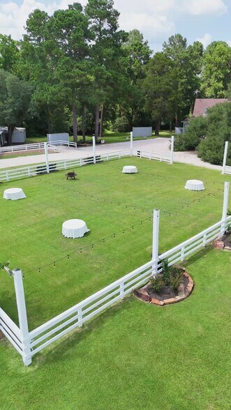 0, Montgomery, TX à vendre - Vidéo sur l’inscription commerciale - Image 2 de 35