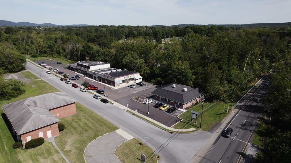 1 Park Ln, Douglassville, PA for lease - Commercial Listing Video - Image 2 of 2