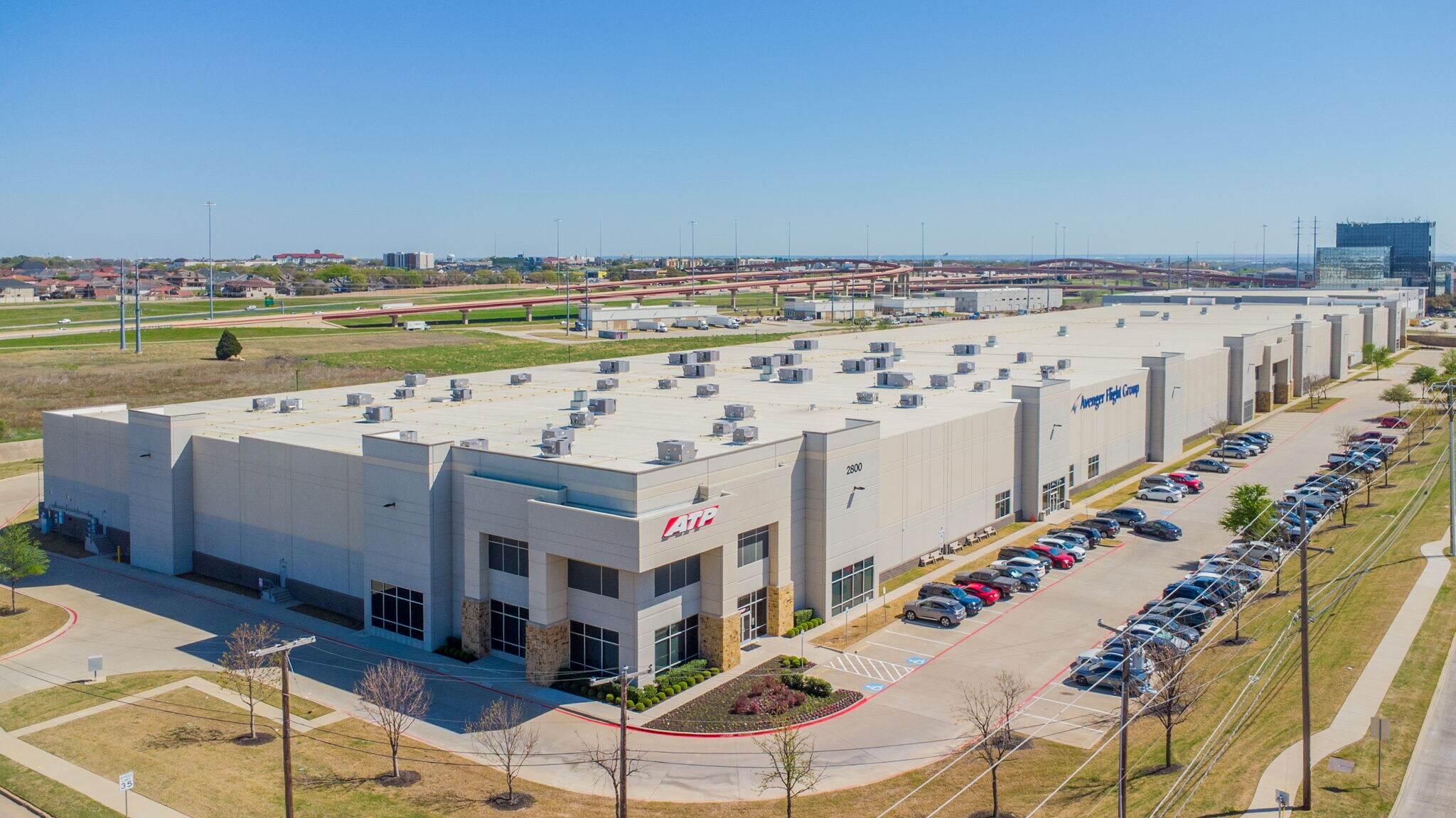 2800 Valley View Ln, Irving, TX for lease Building Photo- Image 1 of 6