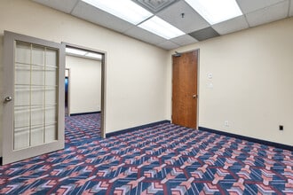 111 Peter St, Toronto, ON à louer Photo intérieure- Image 1 de 4