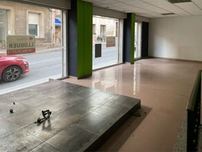 Retail in Sant Feliu de Codines, Barcelona for lease Interior Photo- Image 1 of 6