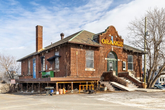 More details for 290 City Centre Av, Ottawa, ON - Retail for Lease