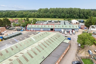 Oxford Rd, Gerrards Cross for lease Building Photo- Image 2 of 5