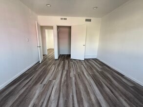 1436 S La Cienega Blvd, Los Angeles, CA for lease Interior Photo- Image 2 of 7