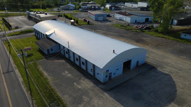 Plus de détails pour 6115 Gillette Rd, Cicero, NY - Industriel à louer