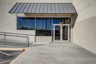 2002-2012 Lee Hwy, Bristol, VA à louer Photo intérieure- Image 1 de 7