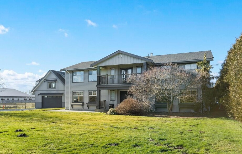 2473 240 St, Langley, BC à vendre - Photo du bâtiment - Image 2 de 7