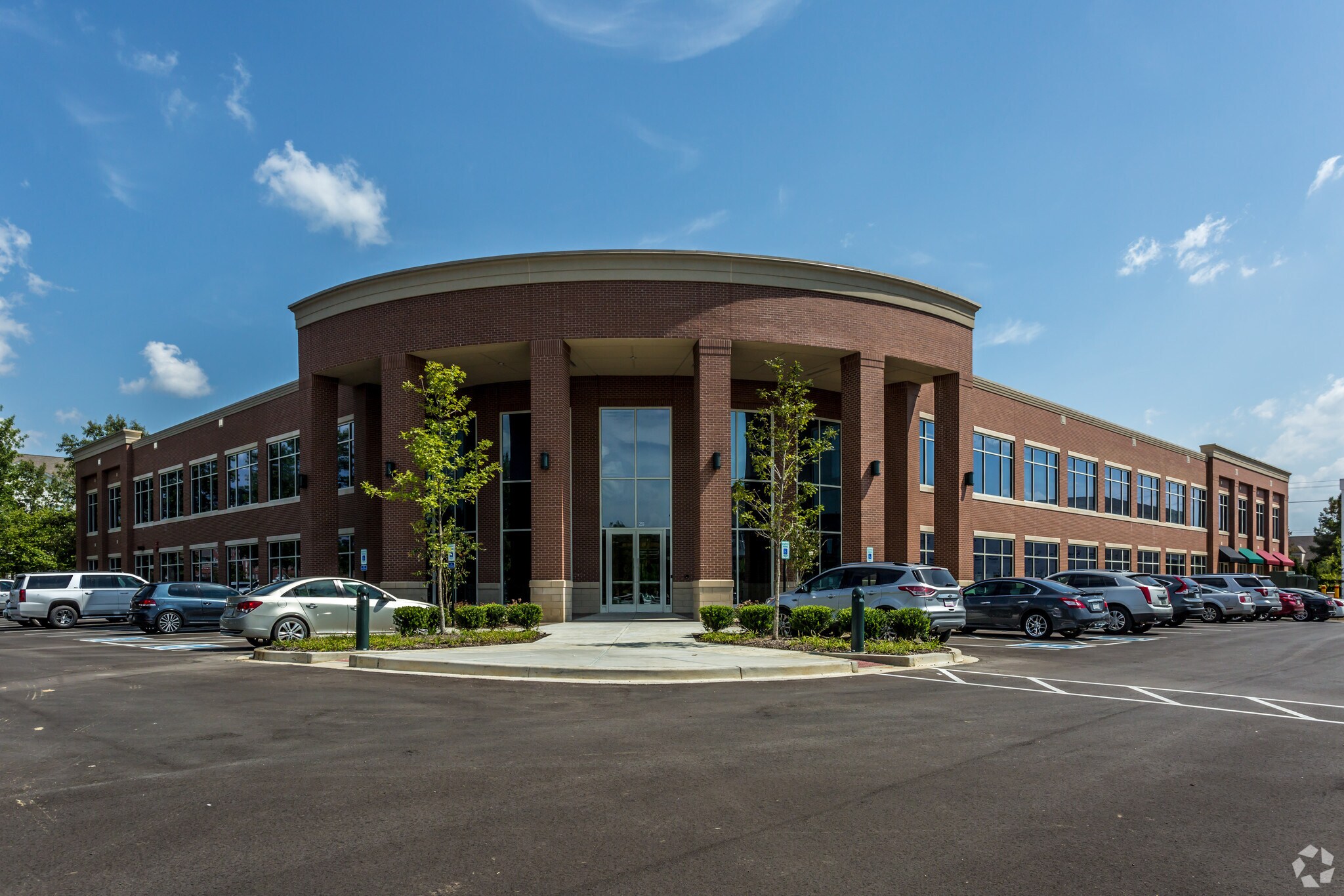 255 Schilling Blvd, Collierville, TN à louer Photo du bâtiment- Image 1 de 4