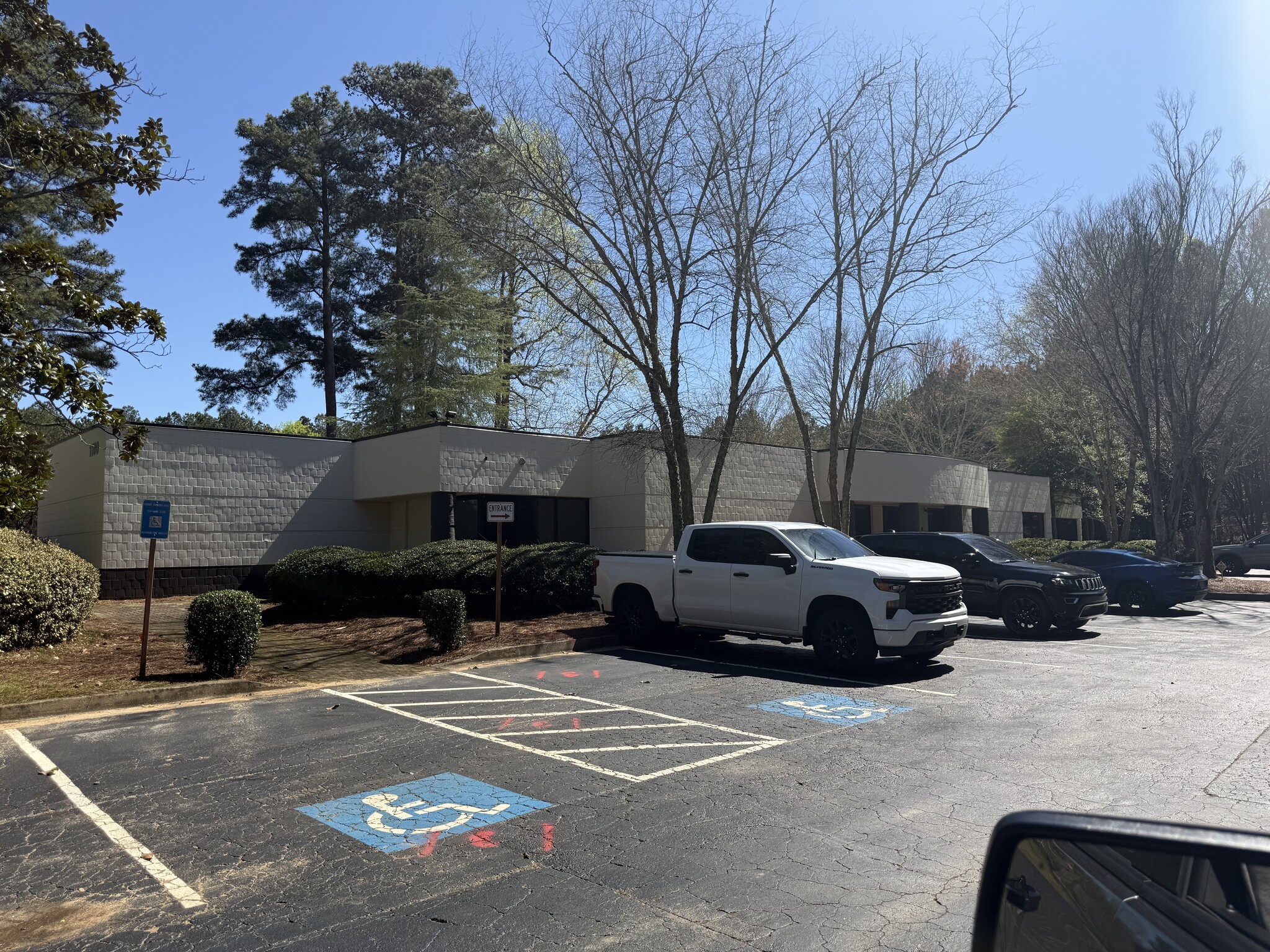 1100 Satellite Blvd, Suwanee, GA for sale Building Photo- Image 1 of 12