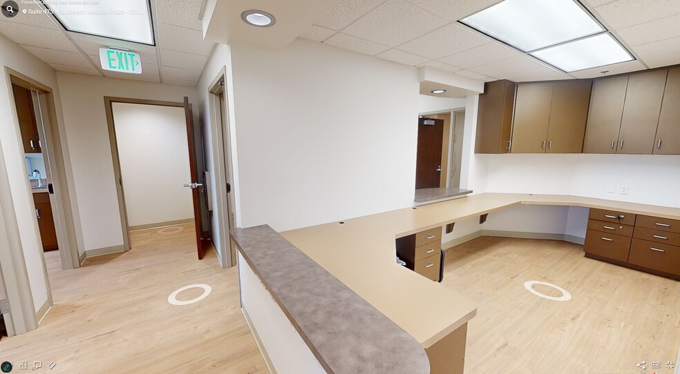 1010 W La Veta Ave, Orange, CA à louer - Photo du bâtiment - Image 3 de 3