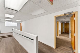 216 Crown St, New Haven, CT for lease Interior Photo- Image 2 of 13