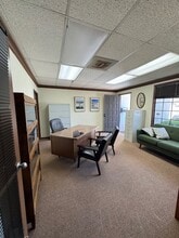 505 N Sepulveda Blvd, Manhattan Beach, CA for lease Interior Photo- Image 1 of 5