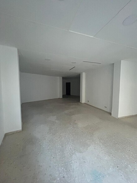 Retail in Córdoba, Córdoba for lease - Building Photo - Image 3 of 10