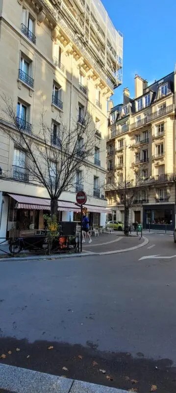 Bureau dans Paris à vendre Photo du bâtiment- Image 1 de 11