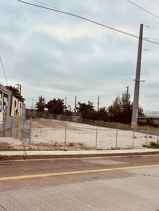 More details for 1988 SE 3rd Ave, Portland, OR - Land for Lease