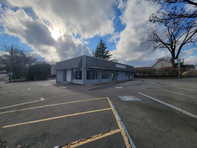 More details for 81 East Route 59, Nanuet, NY - Retail for Lease