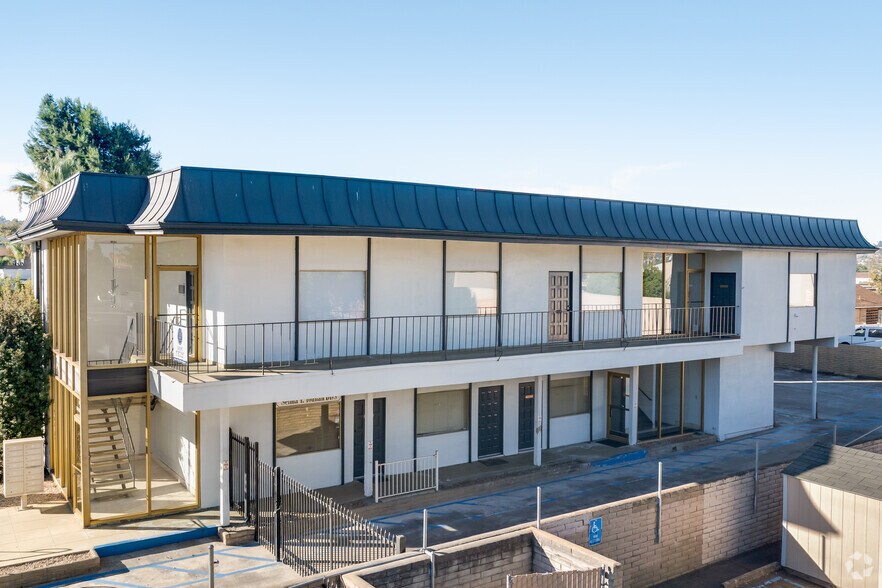 312 Highland Ave, El Cajon, CA à louer - Photo du bâtiment - Image 2 de 10