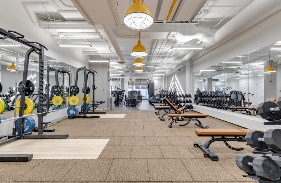 838 11 Av SW, Calgary, AB for lease - Interior Photo - Image 2 of 5