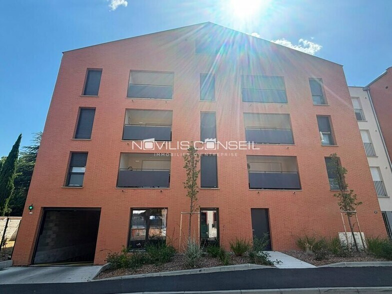 Bureau dans Toulouse à vendre - Photo du bâtiment - Image 2 de 17