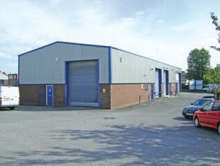 Pendlebury Rd, Manchester à louer - Photo du bâtiment - Image 2 de 2