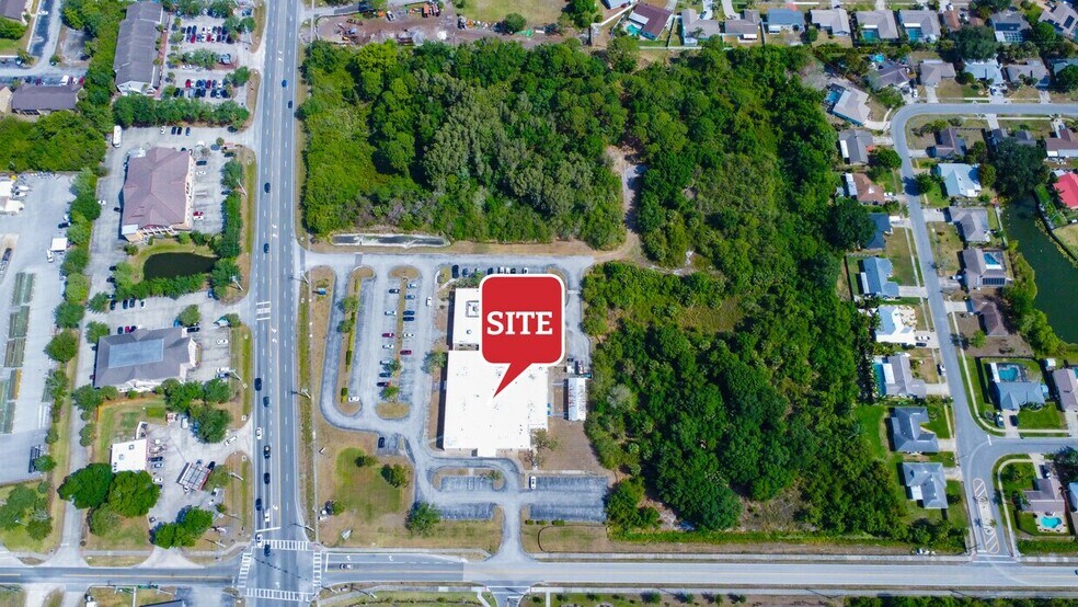2400 N Courtenay Pkwy, Merritt Island, FL à vendre - Photo du bâtiment - Image 3 de 16
