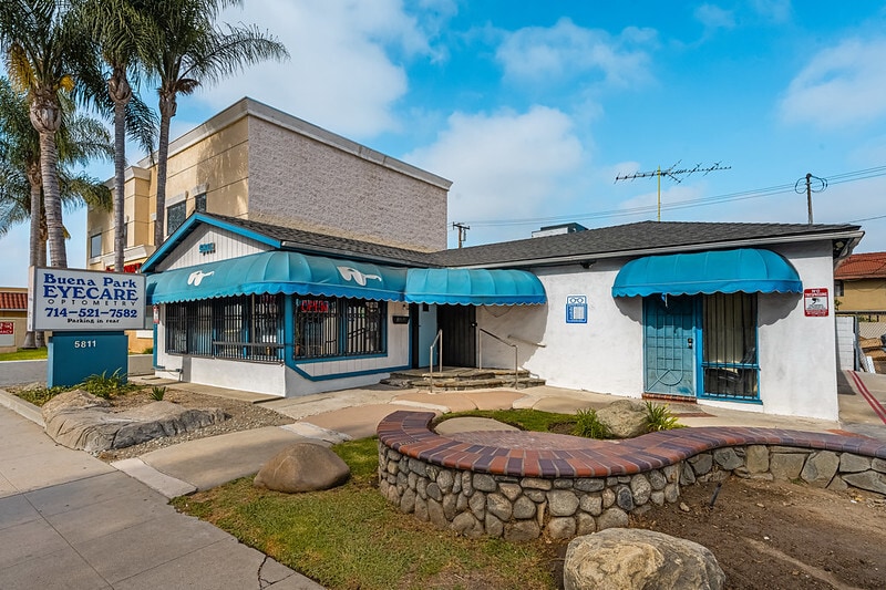 5811 Beach Blvd, Buena Park, CA for sale - Building Photo - Image 1 of 20
