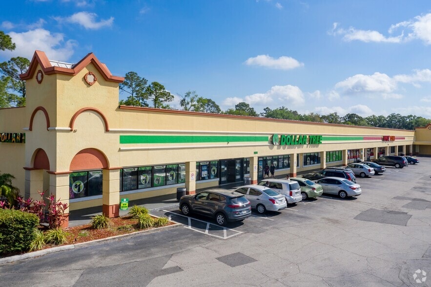 2501-2573 Old Vineland Rd, Kissimmee, FL for lease - Building Photo - Image 2 of 14