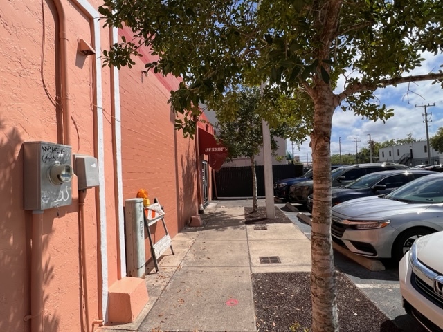 100 S Beach St, Daytona Beach, FL for lease Building Photo- Image 1 of 4