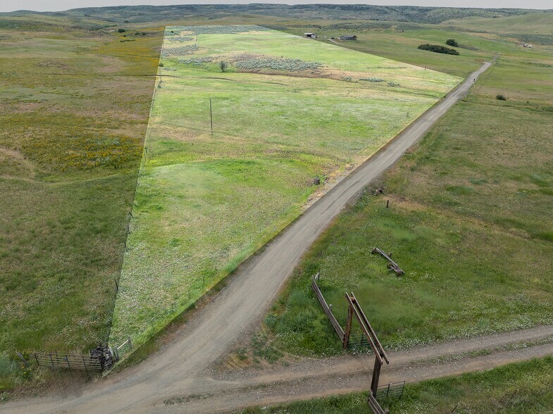 1854 Jacks Rd, Midvale, ID à vendre - Photo du bâtiment - Image 2 de 9