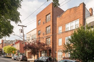 Plus de détails pour 85 Montgomery Ave, Staten Island, NY - Commerce de détail à vendre