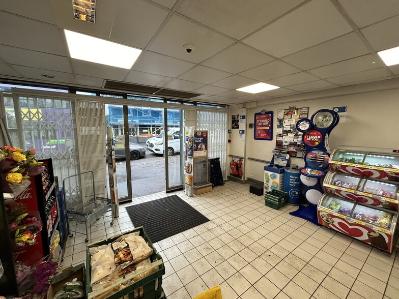 171-175 Gloucester Rd, Bristol for lease - Building Photo - Image 3 of 4