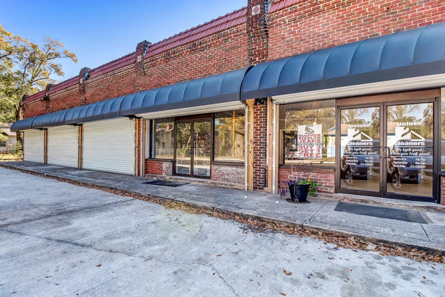 446 Golfair Blvd, Jacksonville, FL for sale Primary Photo- Image 1 of 1