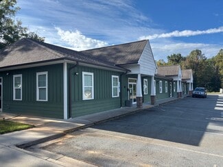 Plus de détails pour 8017 N Point Blvd, Winston-Salem, NC - Industriel à louer
